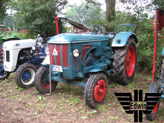 Hanomag R 332