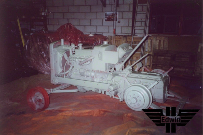 Hanomag R 25