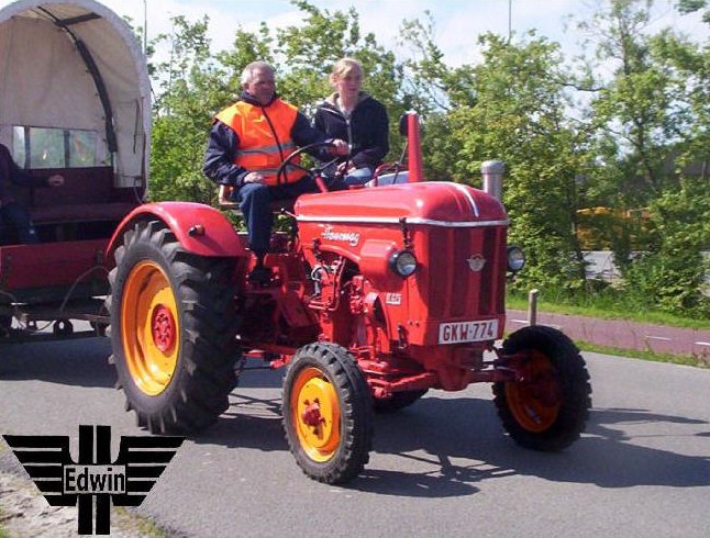 R 425