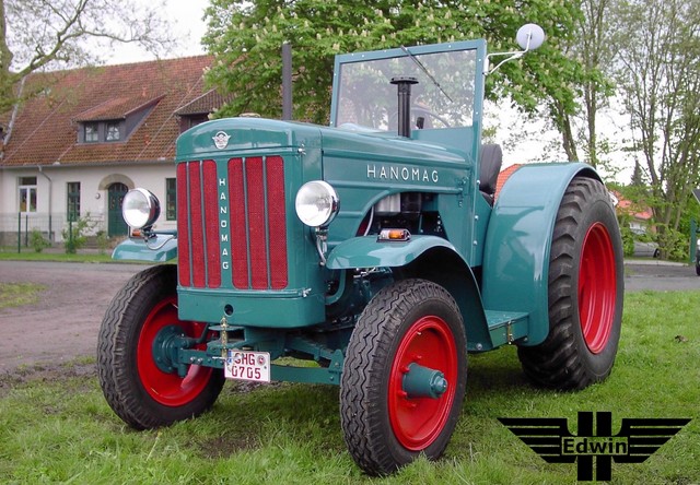 Hanomag R 445 E