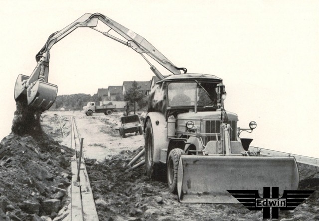 Hanomag R 460 BS