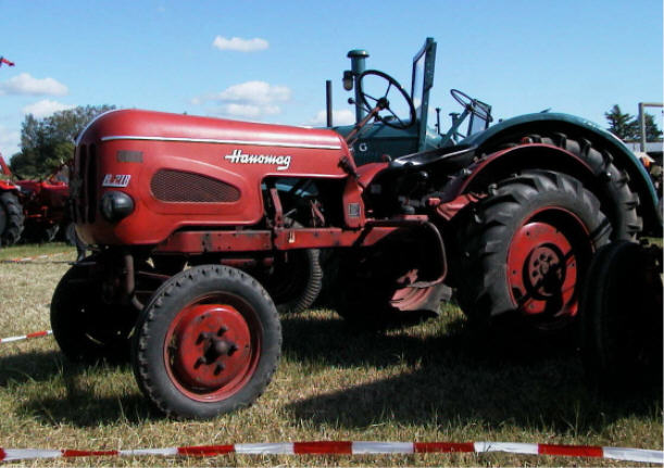 Hanomag R 218