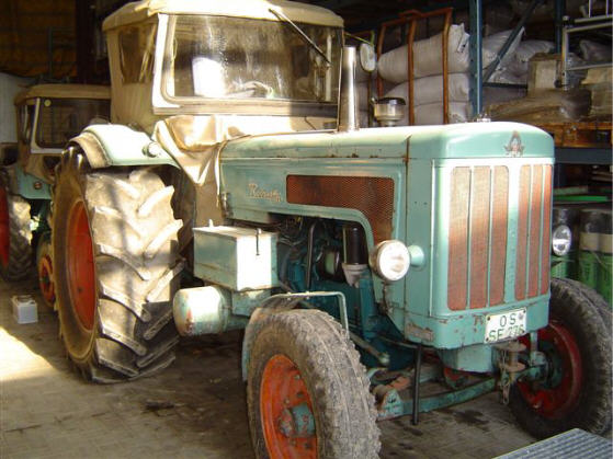 Hanomag Robust 800