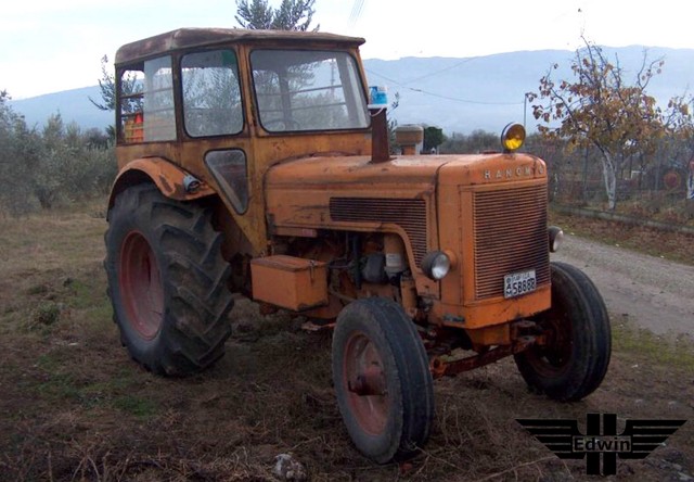 Hanomag Robust 800