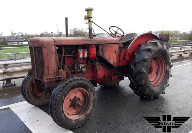 Hanomag R 545