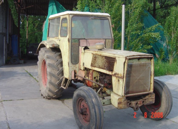 Hanomag 700