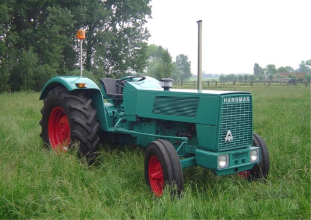 Hanomag 700