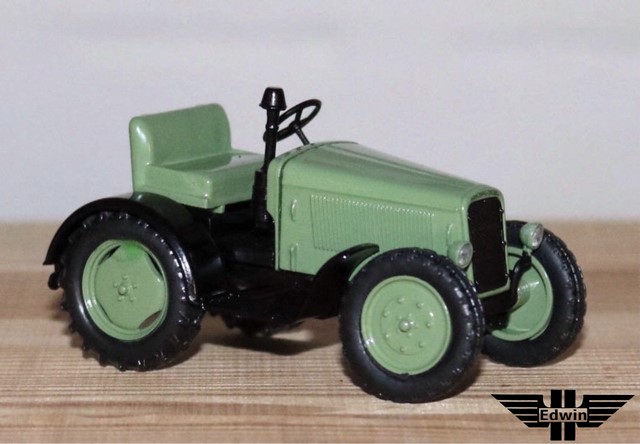 Hanomag R 28